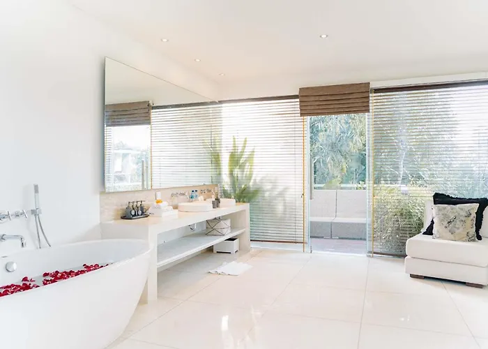 Cassamia Bali - Spacious Luxury 5 Bedroom Villa Villa *