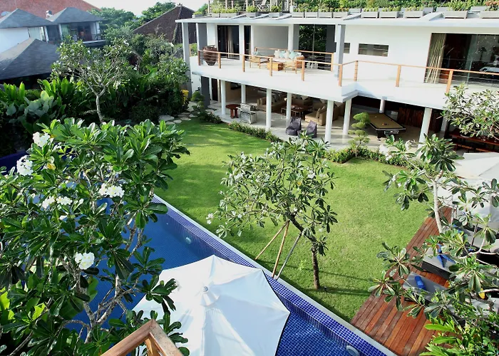 Villa Cassamia Bali - Spacious Luxury 5 Bedroom Villa *